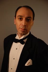Armen Muradyan in Лицо французской национальности