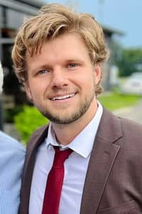 Josh Triezenberg in "Welcome to" Pomegranate Hills