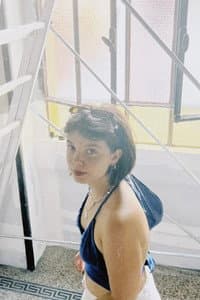 Alicia Lara in Tremor
