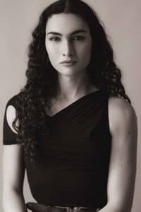 Mina Serrano in 3XMina
