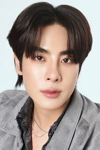 Sahaphap Wongratch in E.M.S EARTH - MIX SPACE ซีซั่น