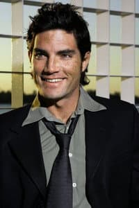 Víctor González in El club de los idealistas
