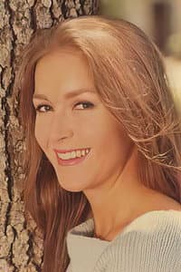 Bobbie Byers in Voyage Into Space