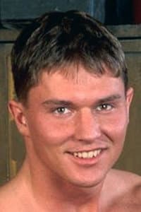 Milos Csaba in Knock Out