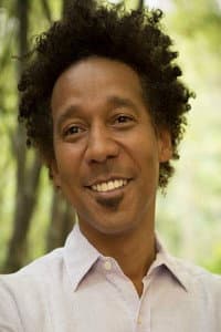 Lupa Mabuze in Lino: Uma Aventura de Sete Vidas