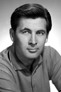 Fess Parker in Davy Crockett and the River Pirates