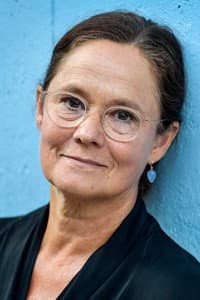 Pernilla August in Födelsedagen
