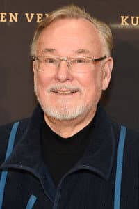 Hannu Karpo in Kuuhun ja takaisin - keskioluen tarina
