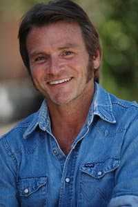 Douglas Bennett in Kiss the Abyss