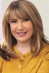 Huda Hussain in The three princesses