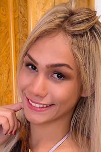 Gaby Abelha in Trans-Active 15
