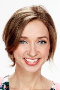 Lauren Lapkus in Cast Party