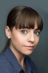 Sarah Collins in Demo_n