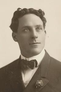 Charles R. Bowers in It's a Bird