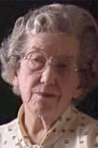 Eva Hart in Titanic: A Question of Murder