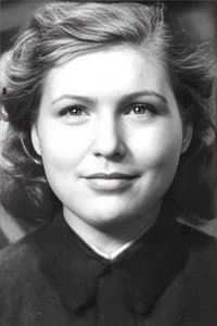 Manefa Sobolevskaya in Фронтовые подруги