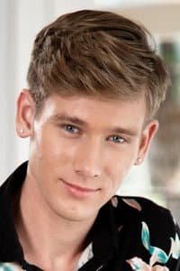 Julian Bell in Vegas Nights