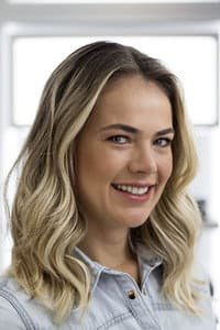 Thaís Pacholek in Sistema Bruto