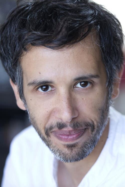 Ali Esmili foto