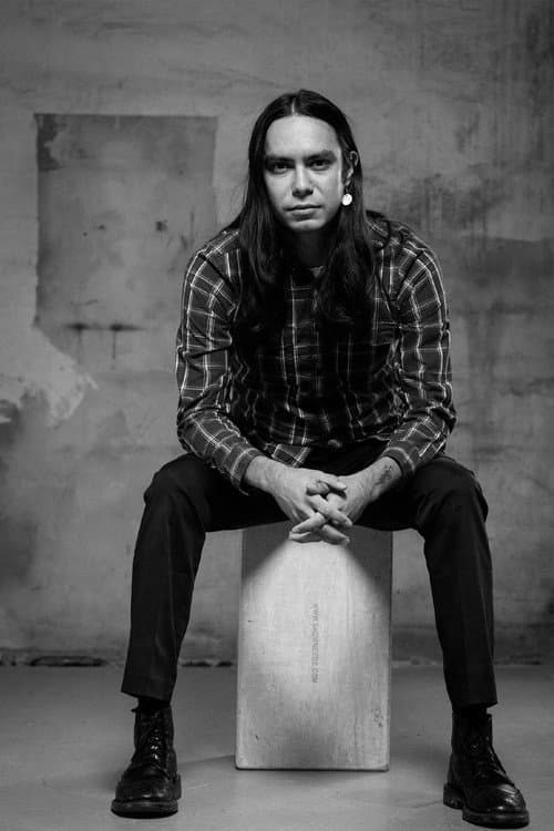 ishkwaazhe Shane McSauby foto