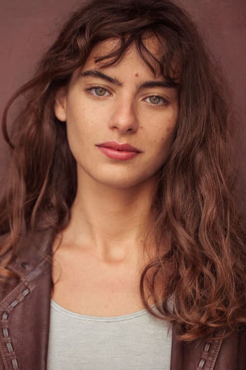 Nina Aboutajedyne foto