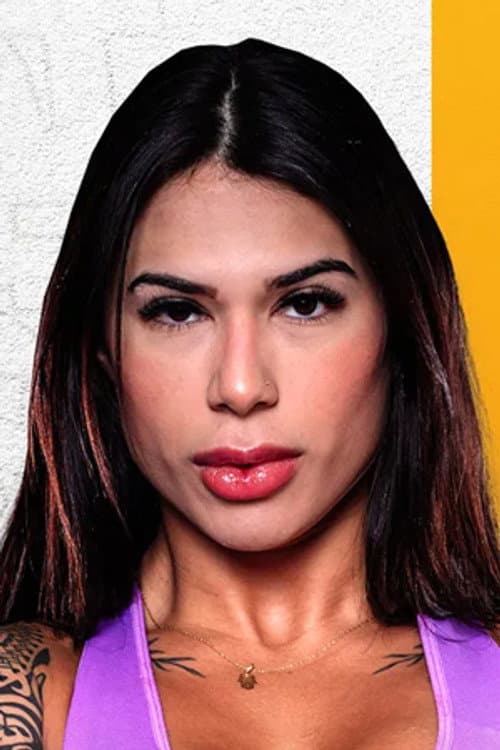 Jully Oliveira foto