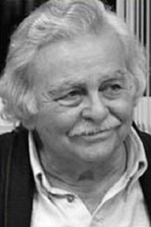 Искандер Хамраев foto