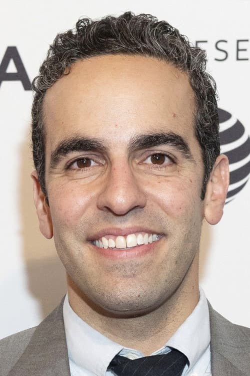 Dan Ahdoot foto