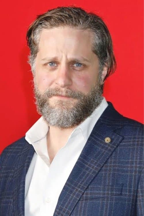 Joe Tippett foto