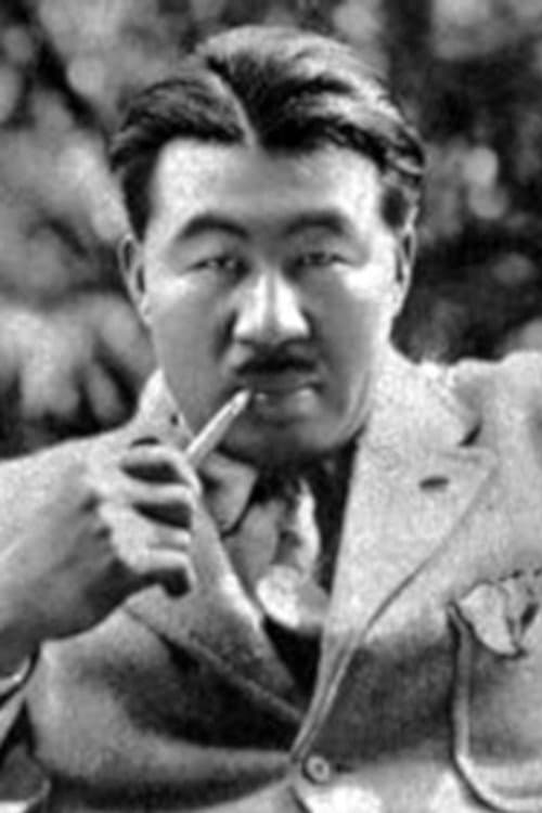 横尾泥海男 foto