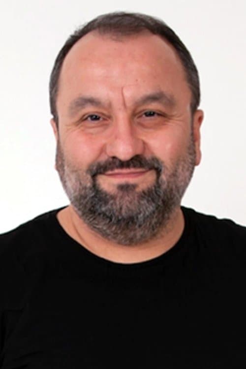 Erdem Baş foto