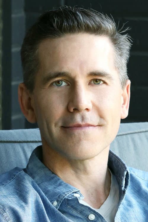 Brian Dietzen foto