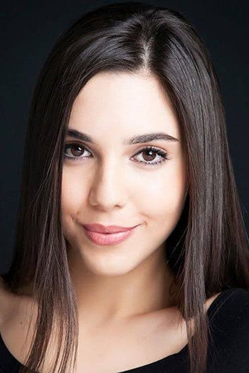 Pelin Uluksar foto