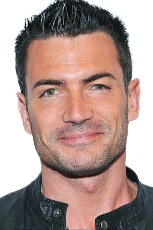 Aiden Turner foto