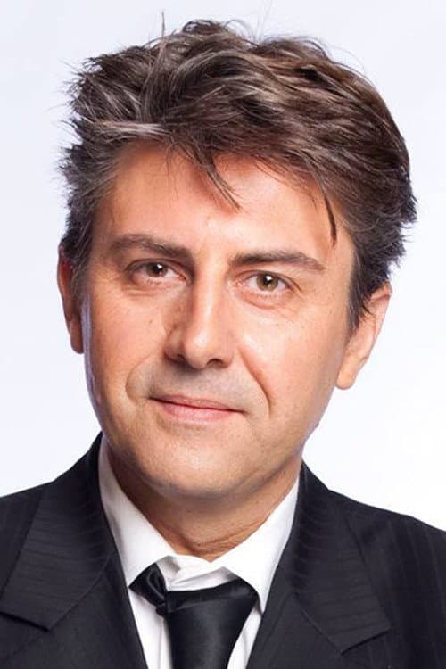 Simon Palomares foto