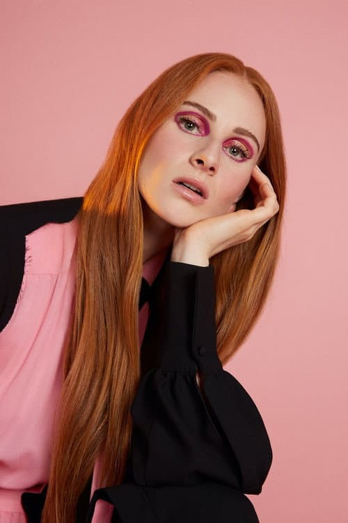 Vera Blue foto