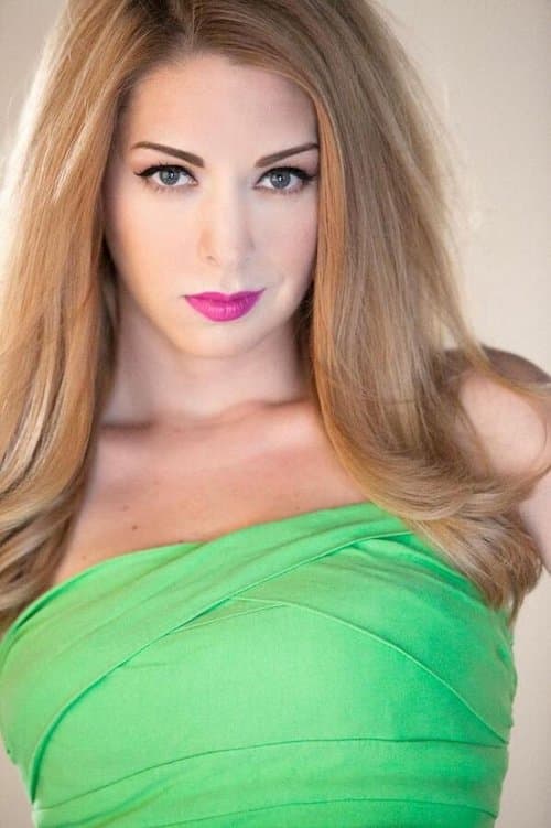 Angelica Rose Torres foto