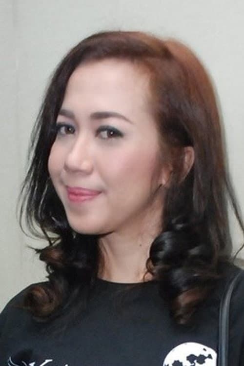 Dewi Amanda foto