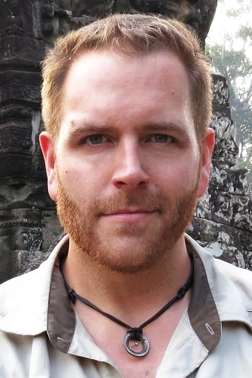 Josh Gates foto