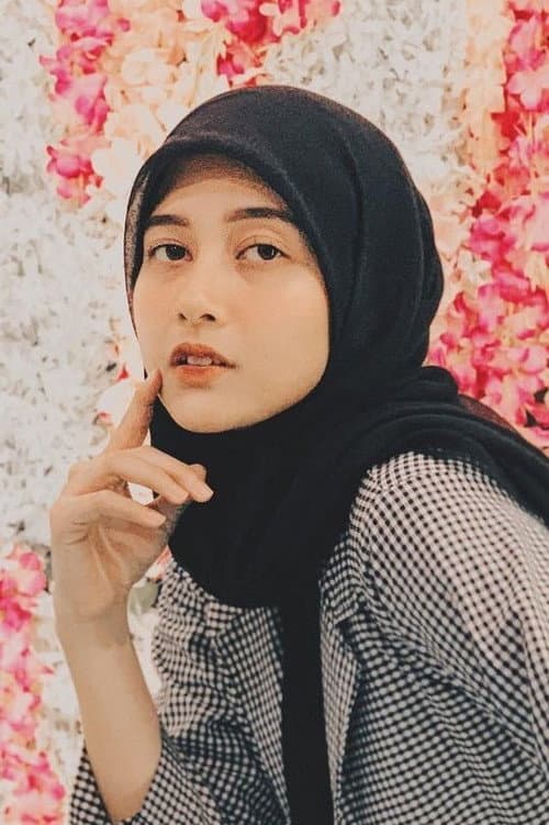 Faradilla Bunga foto