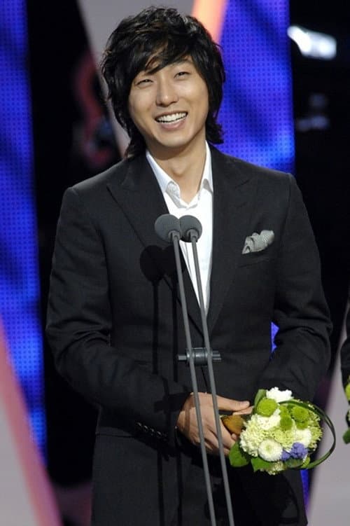 Lee Seung-hyo foto