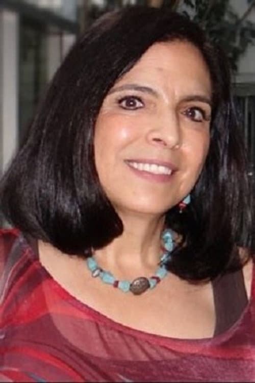 Thelma Dorantes foto