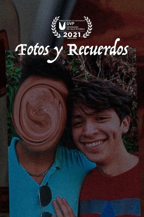 Fotos y Recuerdos (2021) poster