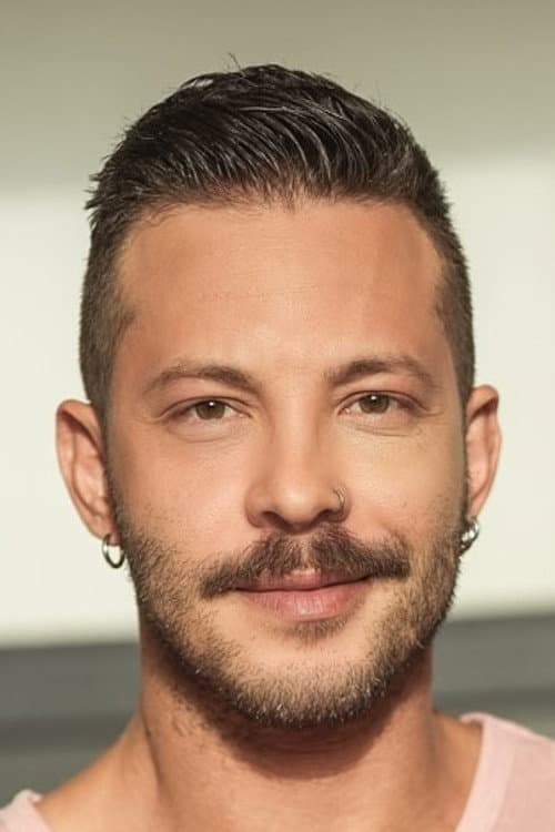 John Brachalli foto