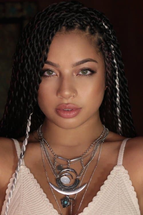 Kiana Ledé foto