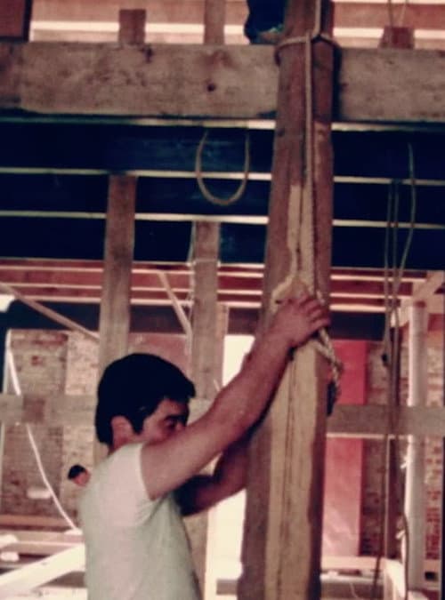 Rebuilding an Old Japanese House (1981) poster