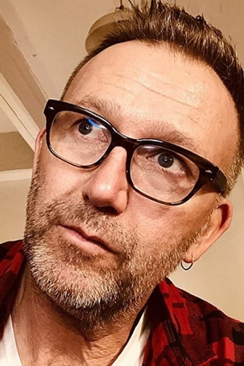 Carl Bessai foto