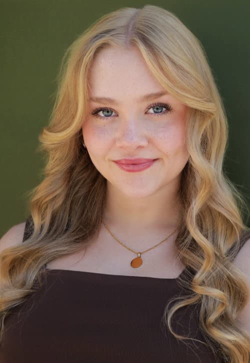 Ella Rae Barrett foto