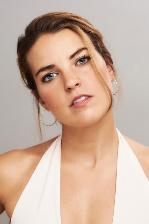 Julia Lara foto