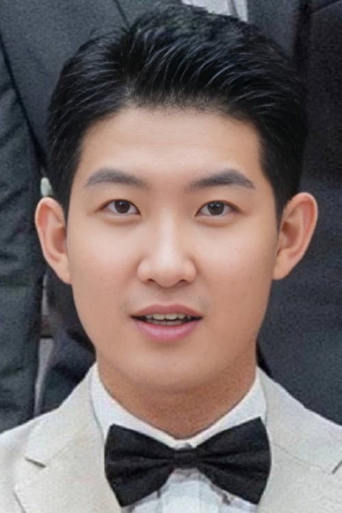 闫佩伦 foto